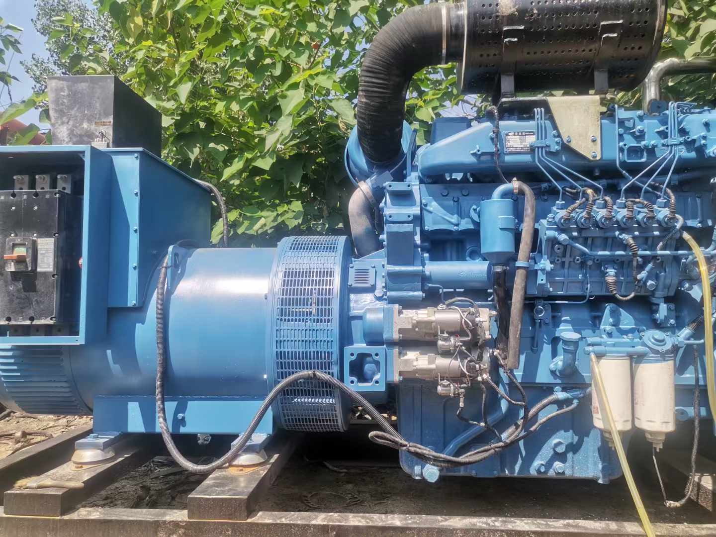 柘城详细说明降低 800kW 柴油发电机输出电流波动的方法